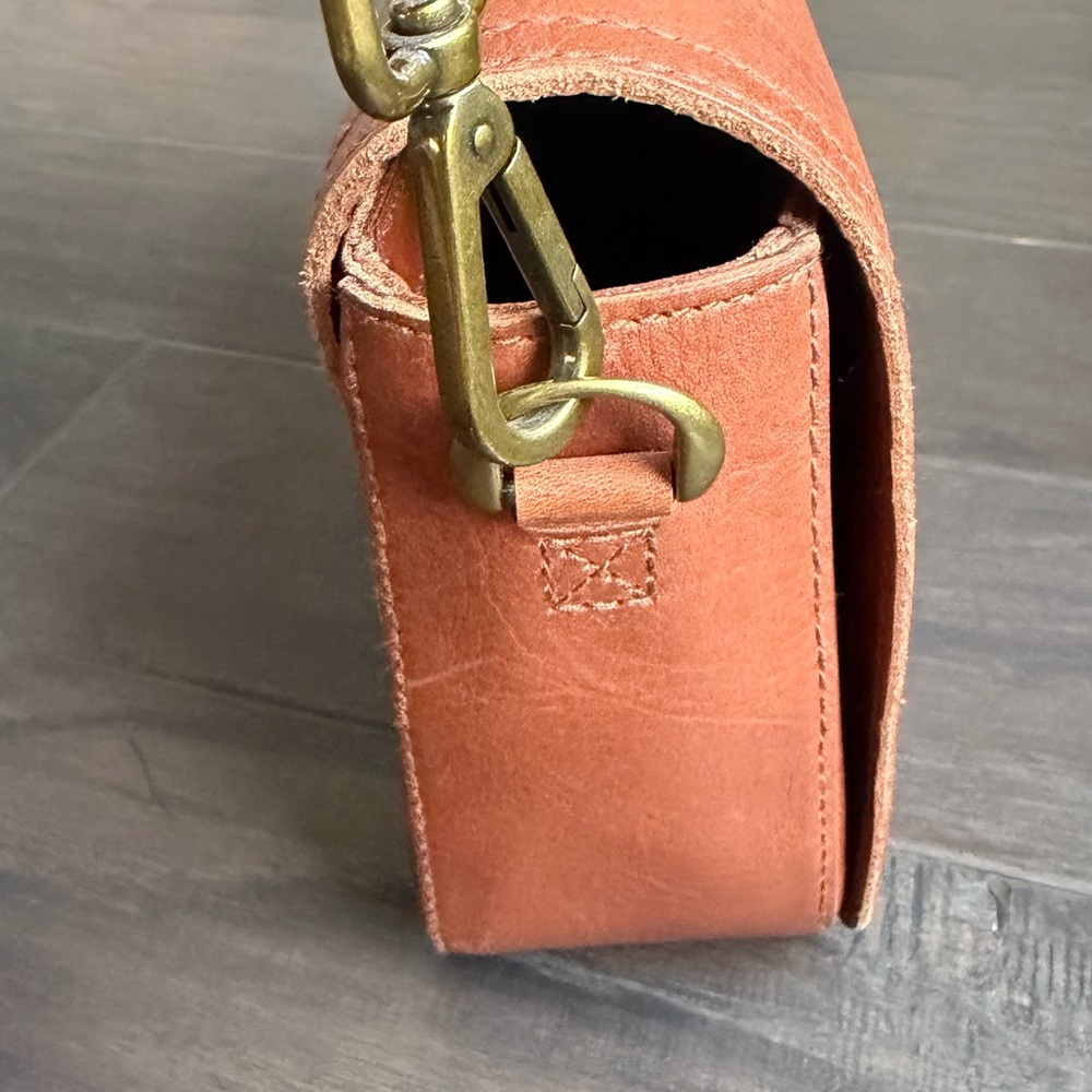 Madewell Transport Flap Shoulder Bag - Picture 6 of 11